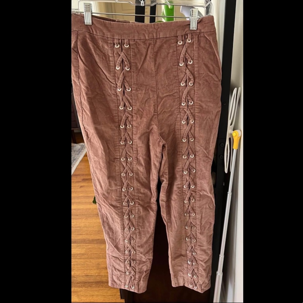 Corduroy light pink pants